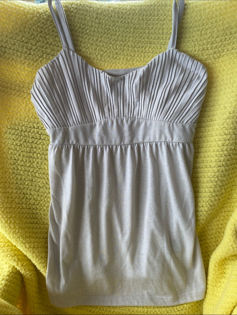 Cream Pleated Bust Spaghetti Strap Top Medium Summer Layering Fall